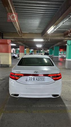 Hyundai Azera